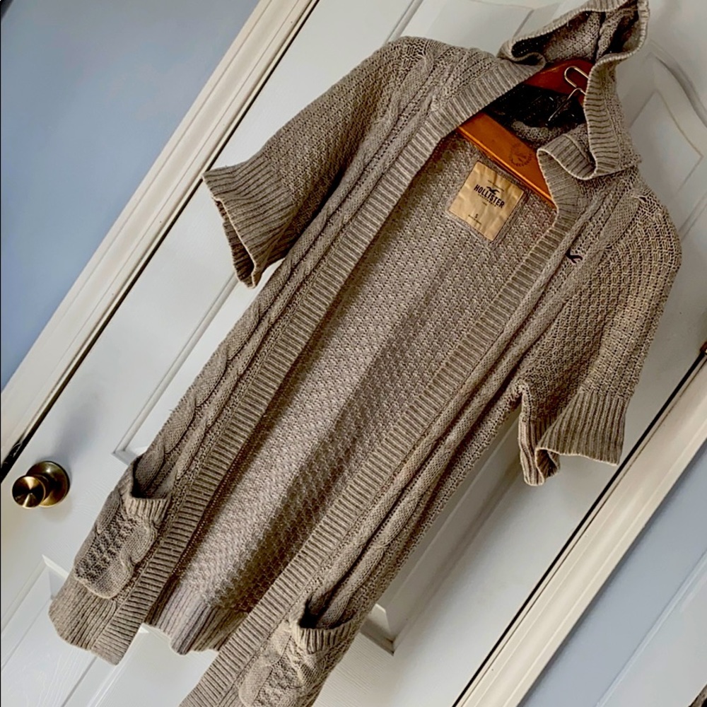 Hollister Open Front Hooded Sweater Size Small